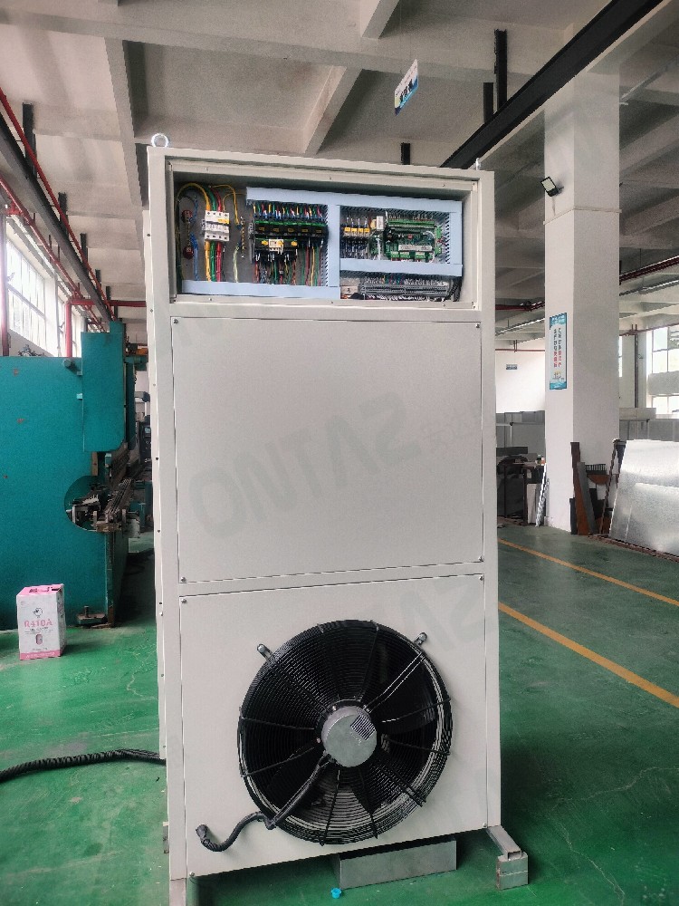 突破集裝箱式儲能溫控瓶頸——安達思儲能集裝箱專用空調